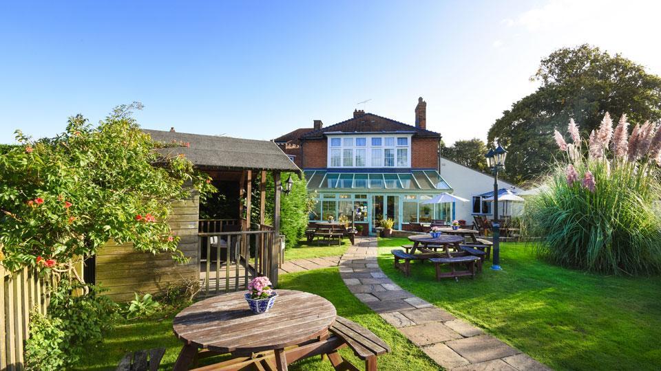 The Lawns Hotel Holt  Exterior photo