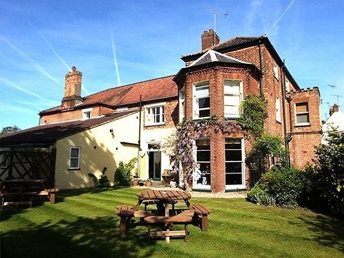 The Lawns Hotel Holt  Exterior photo